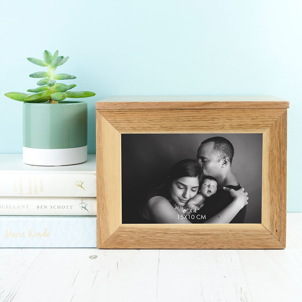 Personalised Oak Photo Keepsake Box – Midi Wreath Design